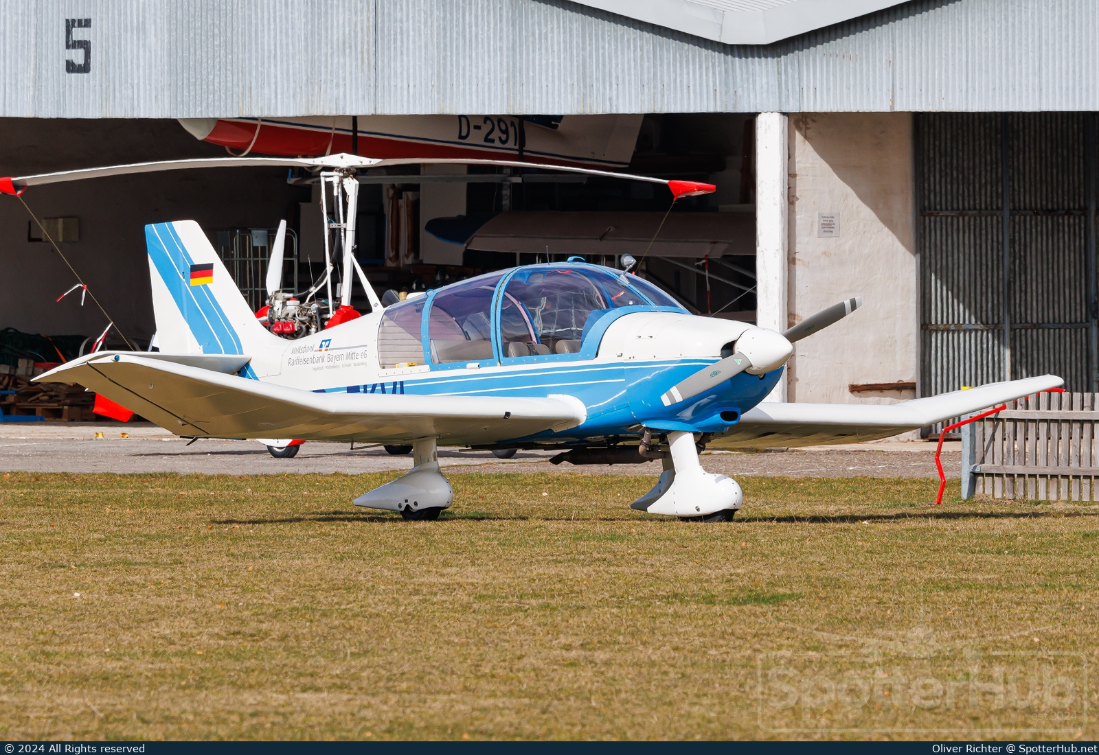 Photo of D-EKVL - Robin DR400/180R Remorqueur operated by Fliegerclub Eichstätt