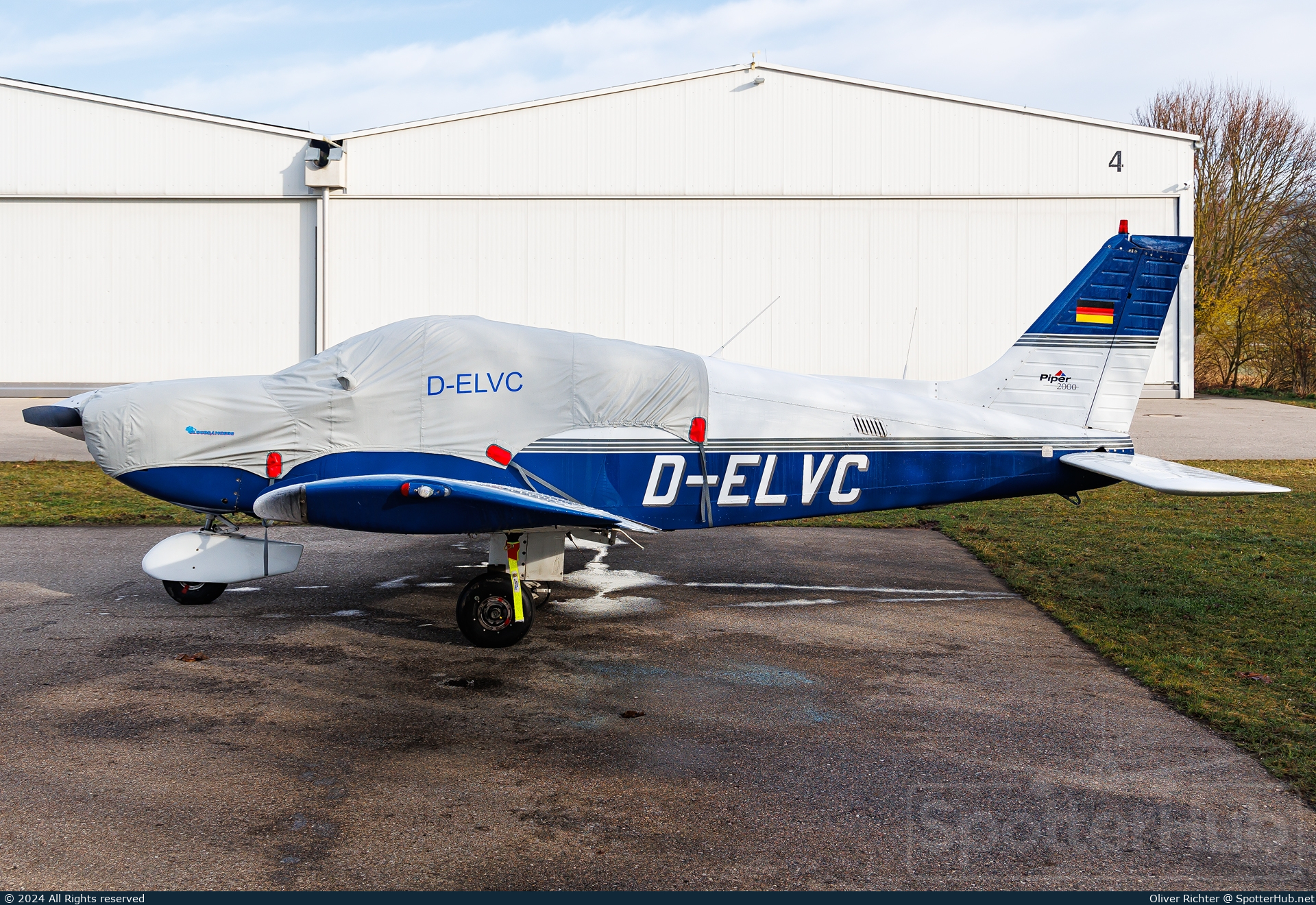 Photo of D-ELVC - Piper PA-28-181 Archer III operated by FSM Flugschule Marl