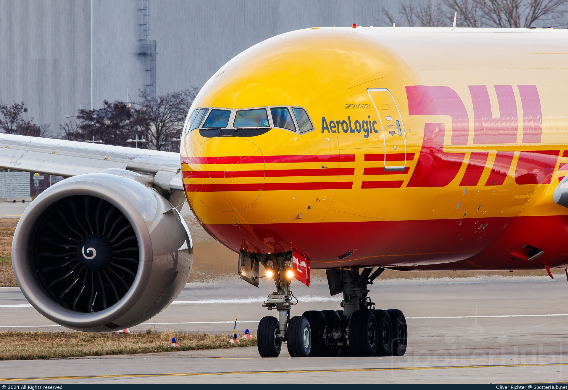 Photo of D-AALL - Boeing 777-F operated by AeroLogic