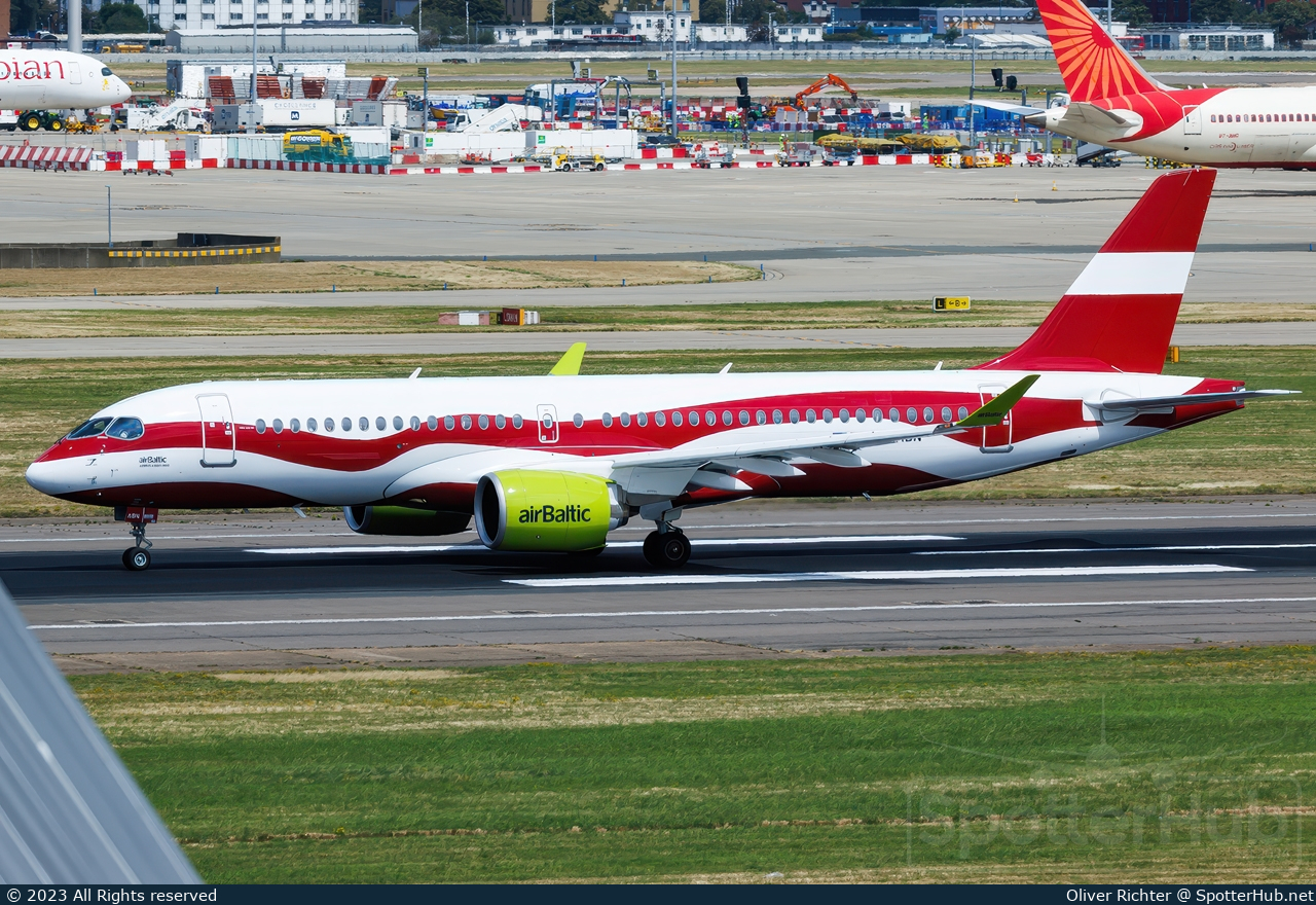 Photo of YL-ABN - Airbus A220-300 operated by airBaltic