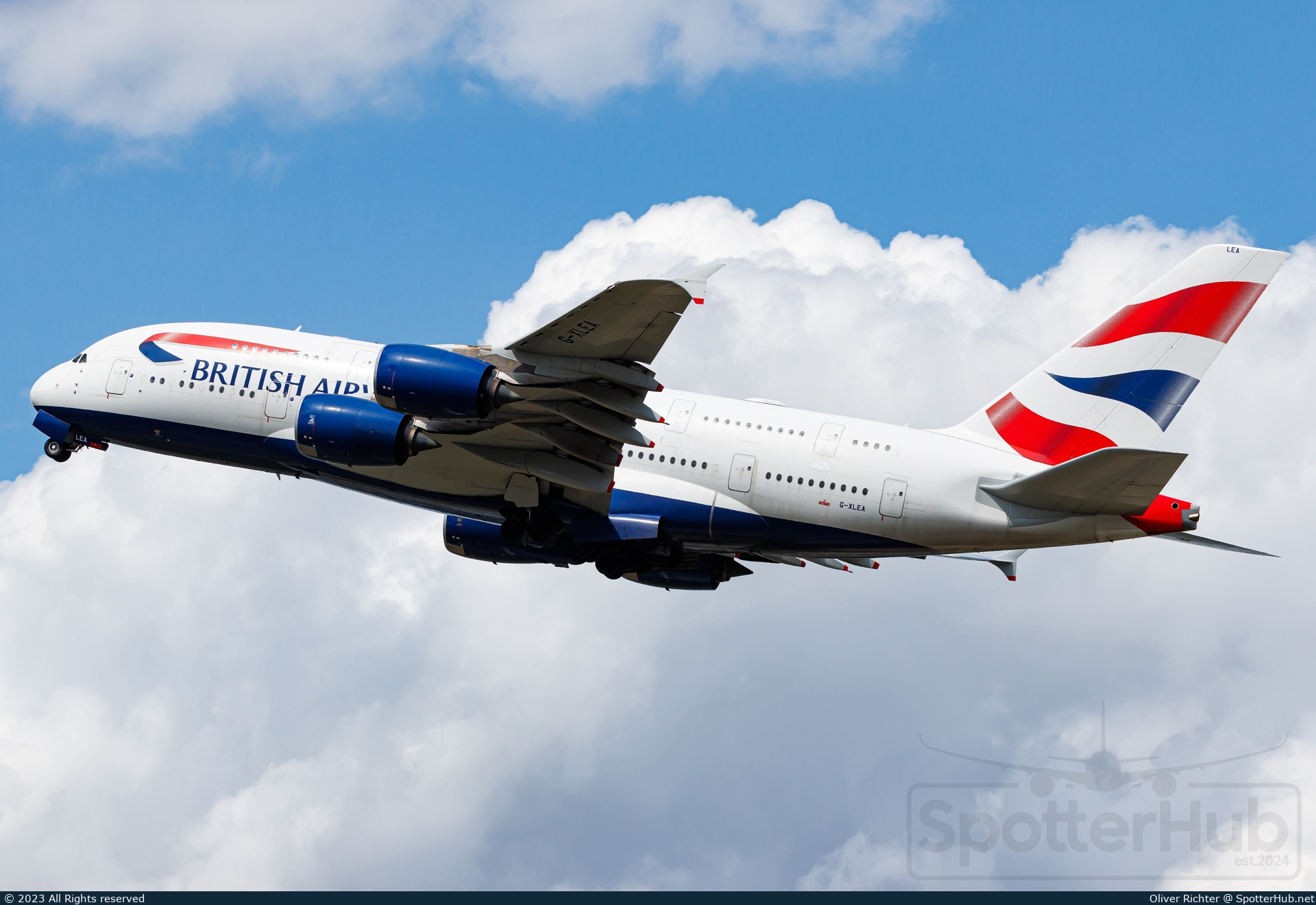 Photo of G-XLEA - Airbus A380-841 operated by British Airways