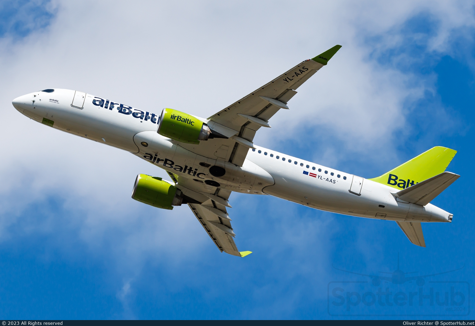 Photo of YL-AAS - Airbus A220-300 operated by airBaltic