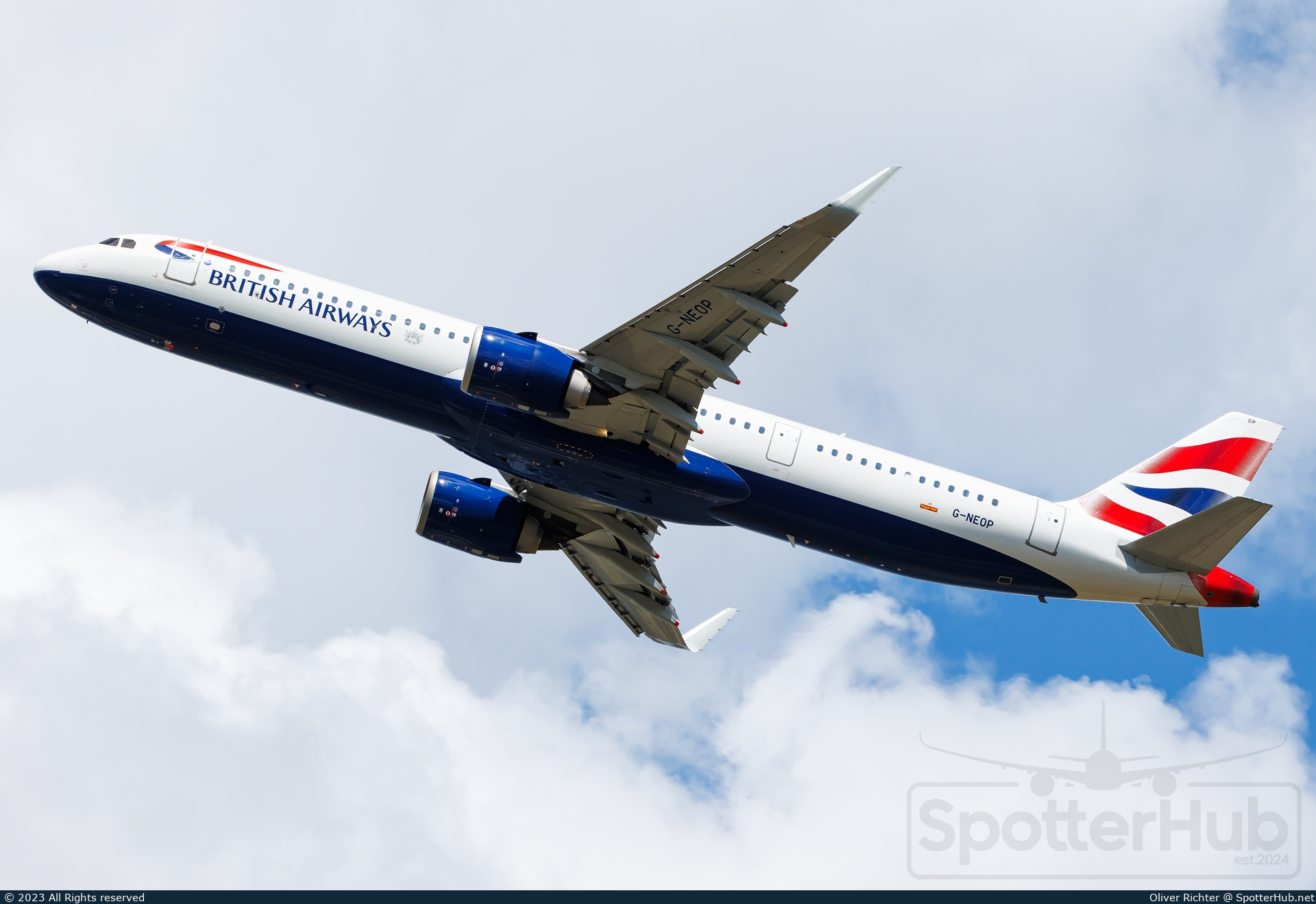 Photo of G-NEOP - Airbus A321-251NX operated by British Airways