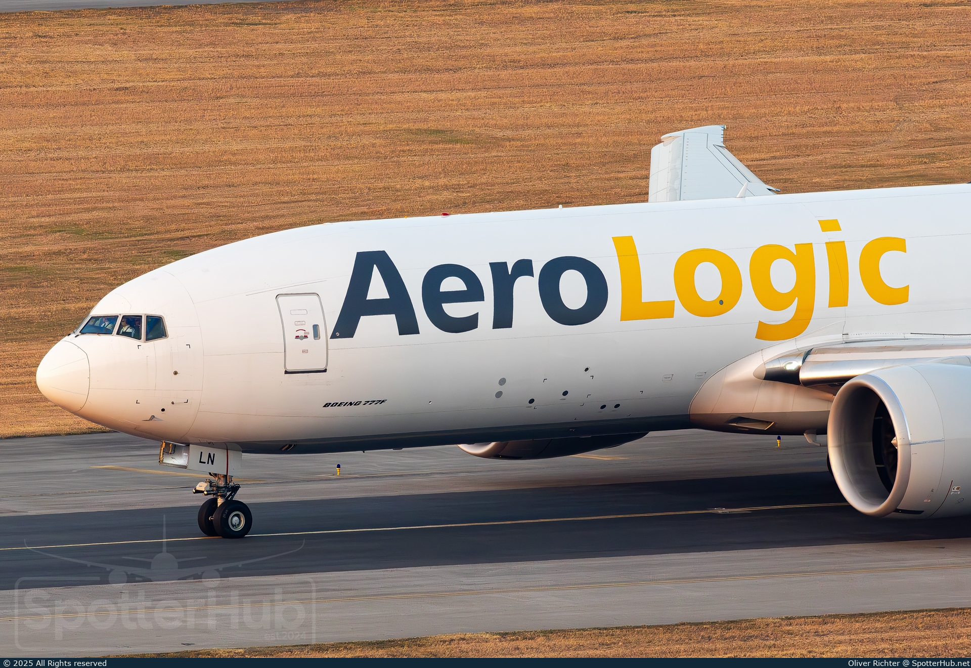 Photo of D-AALN - Boeing 777-F operated by AeroLogic