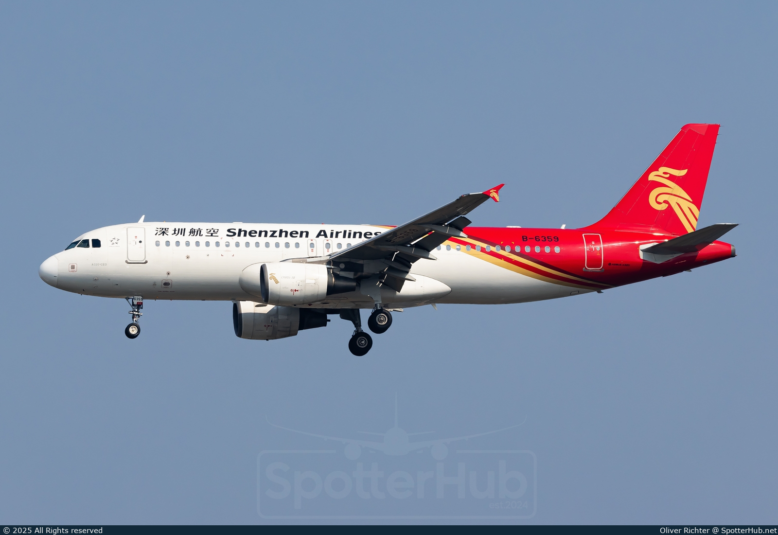 Photo of B-6359 - Airbus A320-214 operated by Shenzhen Airlines