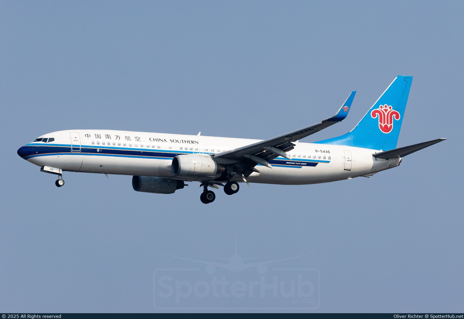 Photo of B-5446 - Boeing 737-81B operated by China Southern Airlines
