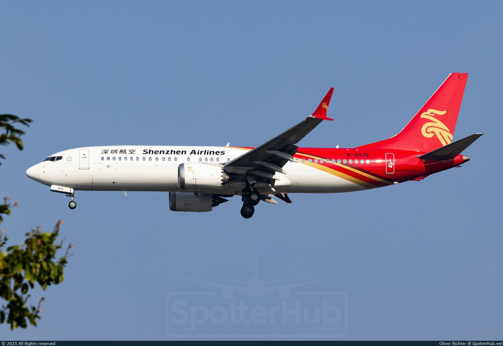 Photo of B-207E - Boeing 737 MAX 8 operated by Shenzhen Airlines