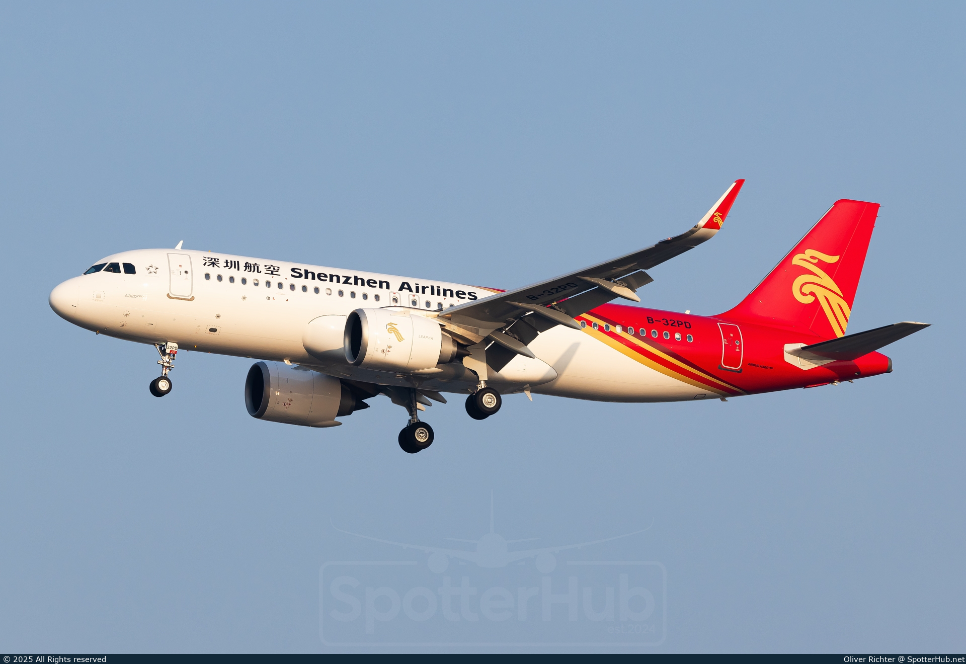Photo of B-32PD - Airbus A320-251N operated by Shenzhen Airlines
