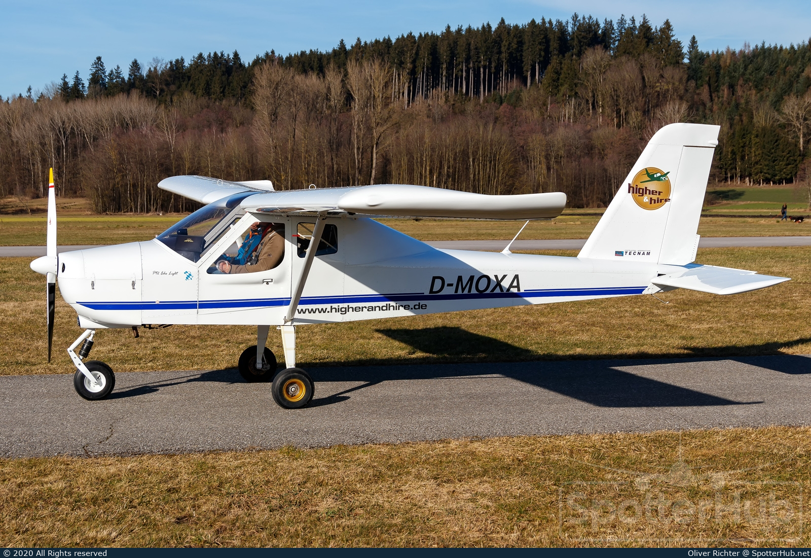 Photo of D-MOXA - Tecnam P92 Echo Light operated by Higher and Hire