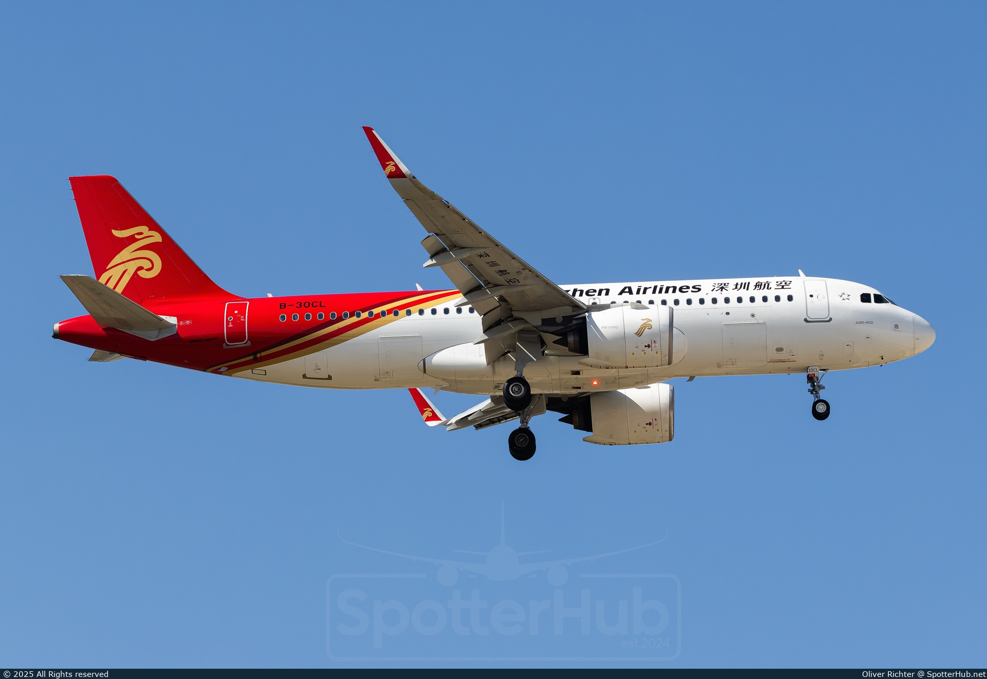 Photo of B-30CL - Airbus A320-271N operated by Shenzhen Airlines
