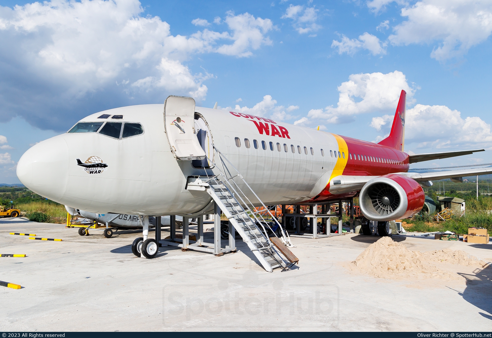 Photo of HS-TDD - Boeing 737-4D7 operated by Coffee War Museum
