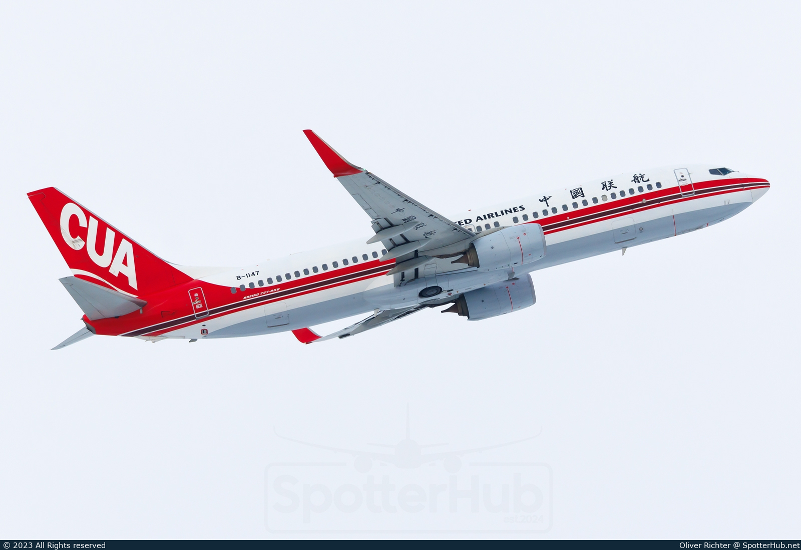 Photo of B-1147 - Boeing 737-89P operated by China United Airlines