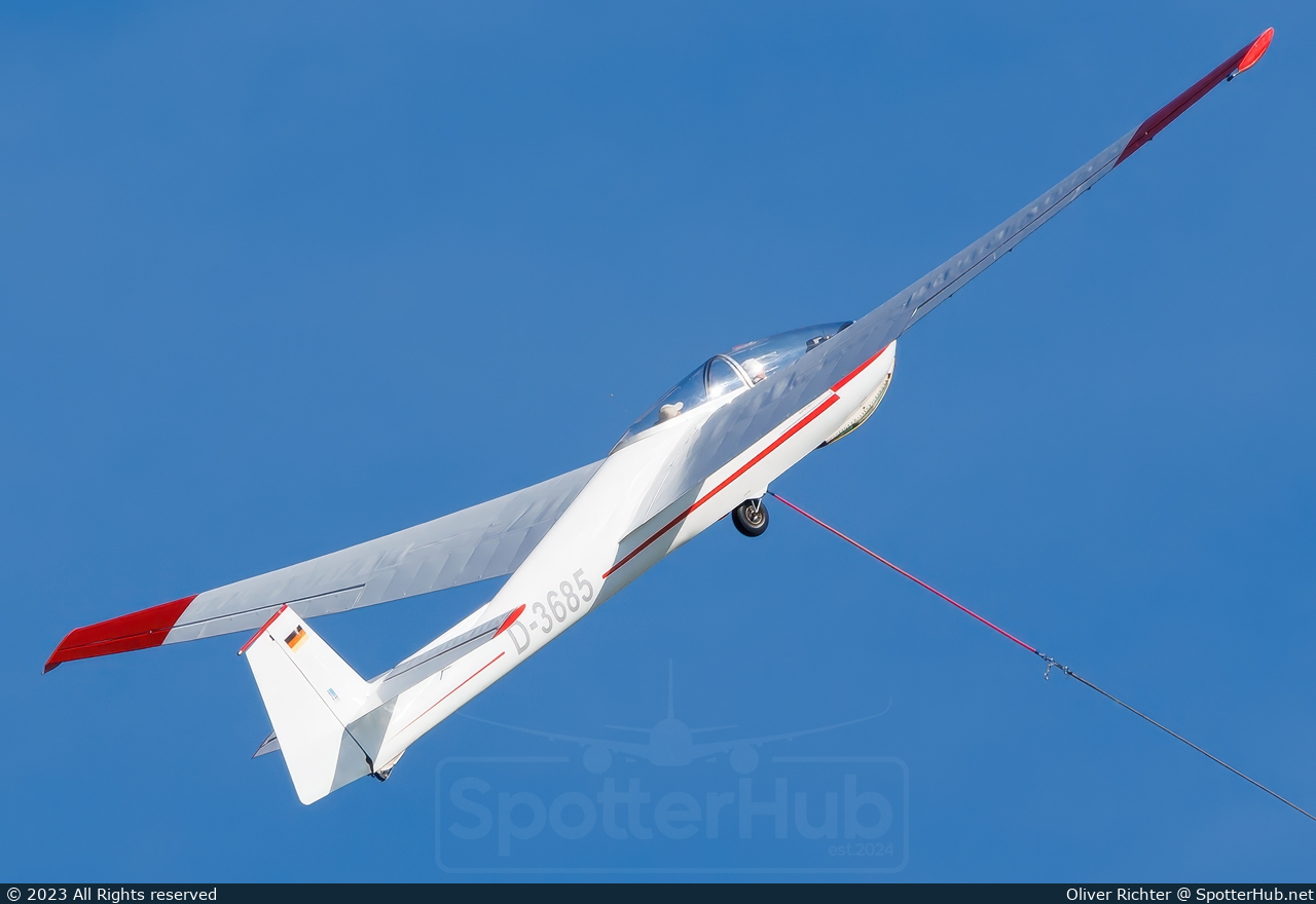 Photo of D-3685 - PZL-Bielsko SZD-9bis Bocian 1E operated by Fliegerclub Leipzig/Taucha