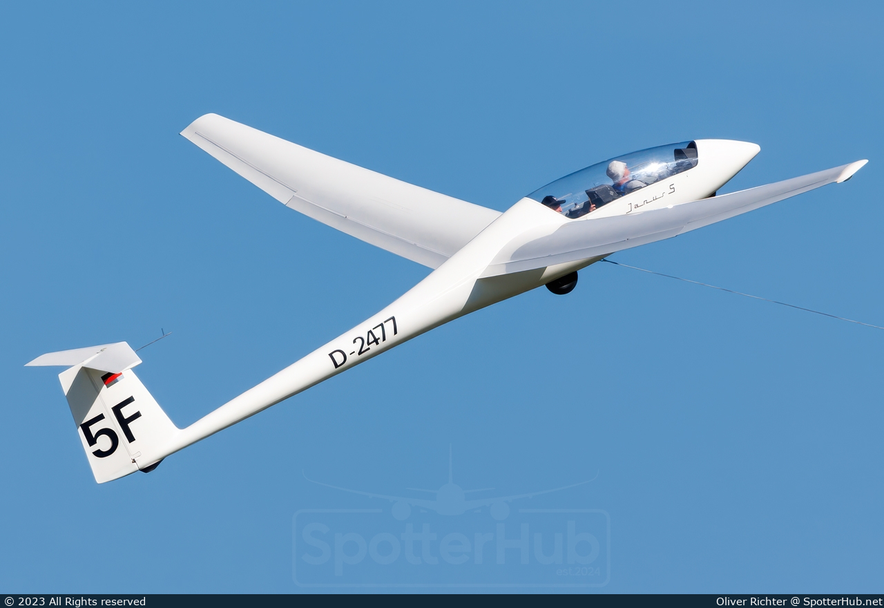 Photo of D-2477 - Schempp-Hirth Janus S operated by Fliegerclub Leipzig/Taucha