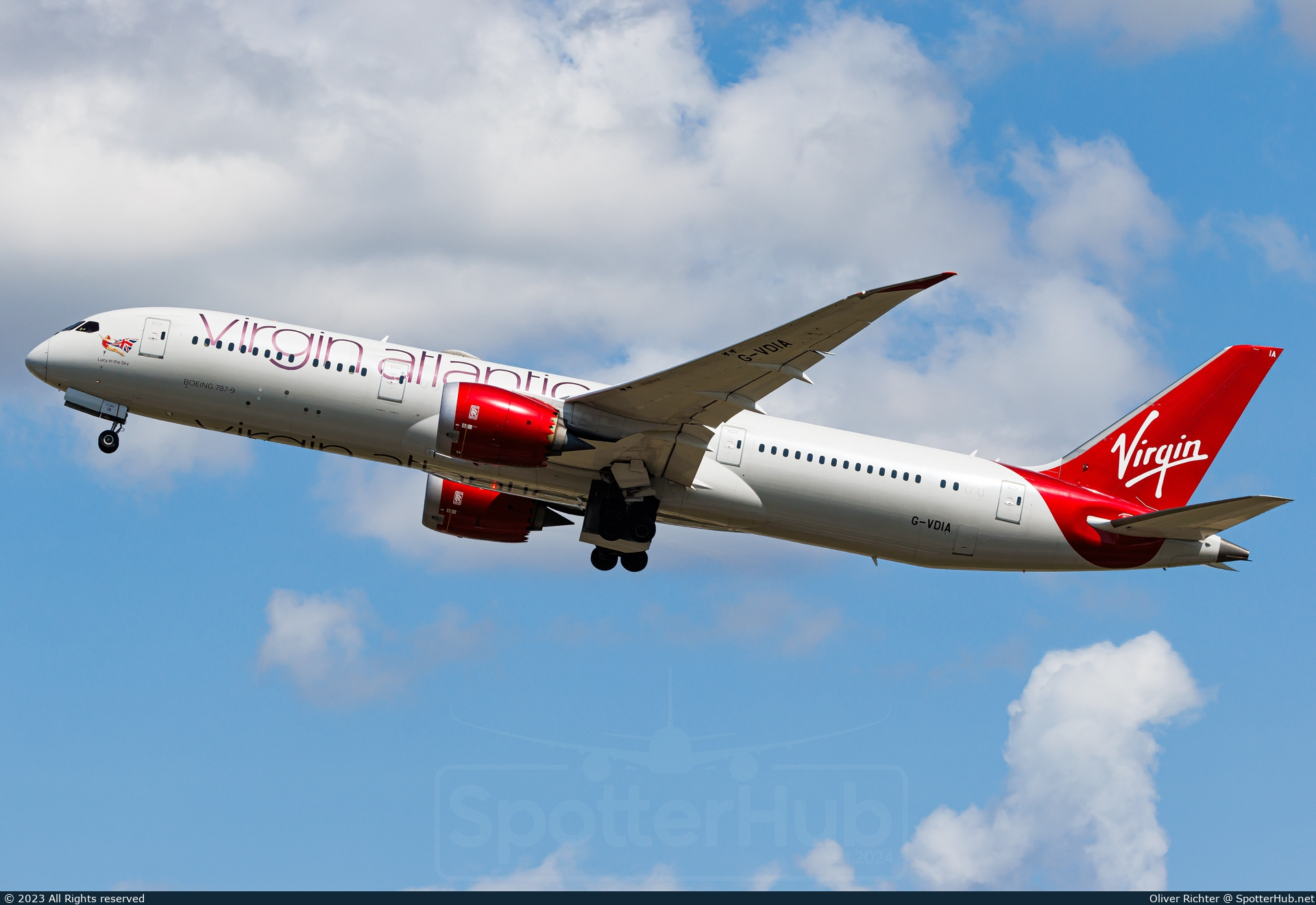 Photo of G-VDIA - Boeing 787-9 Dreamliner operated by Virgin Atlantic Airways