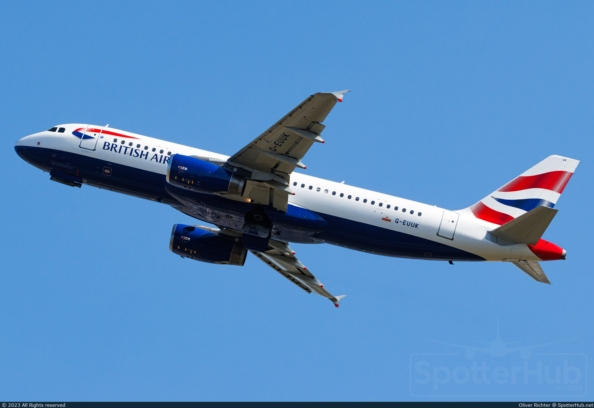 Photo of G-EUUK - Airbus A320-232 operated by British Airways