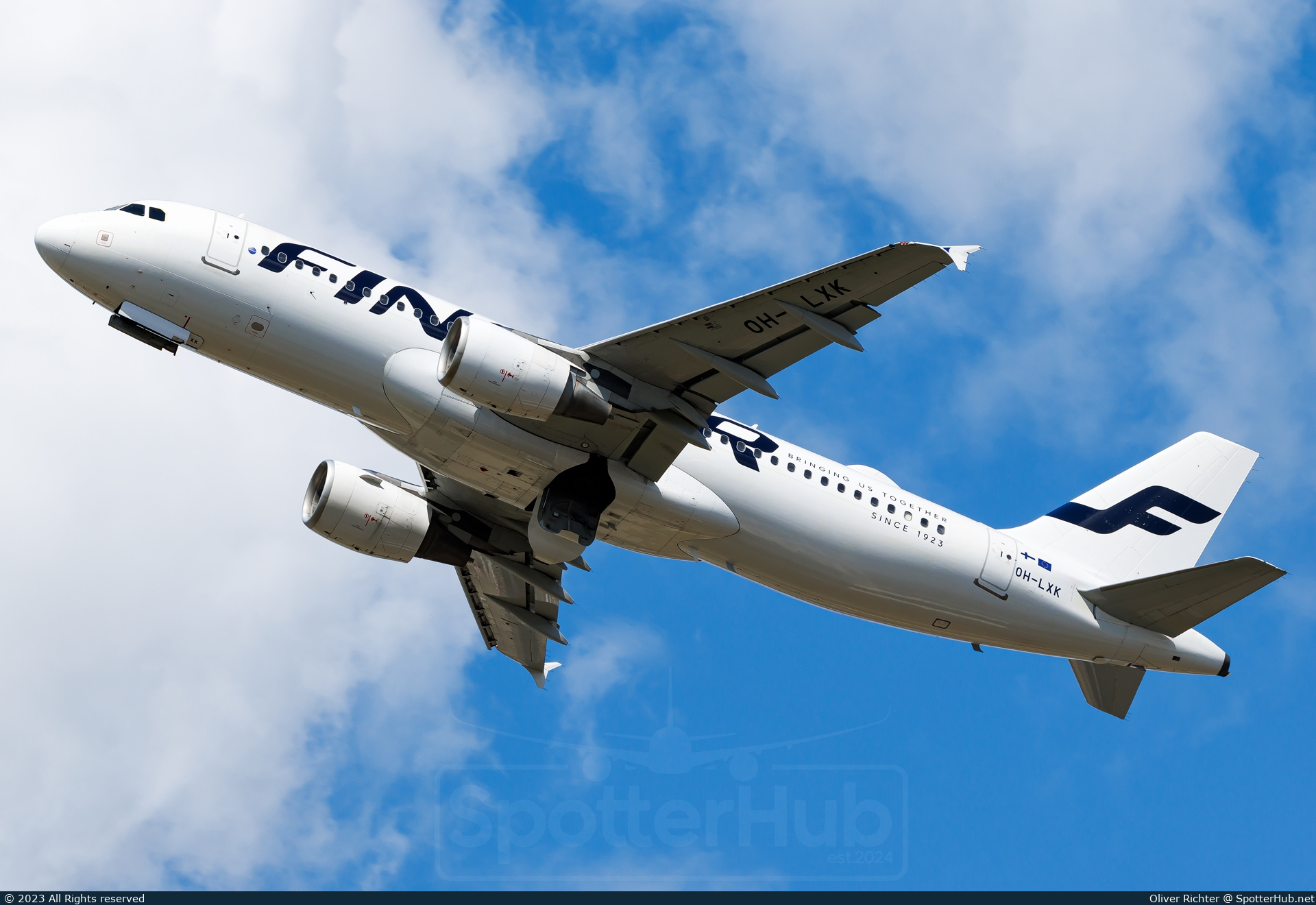 Photo of OH-LXK - Airbus A320-214 operated by Finnair