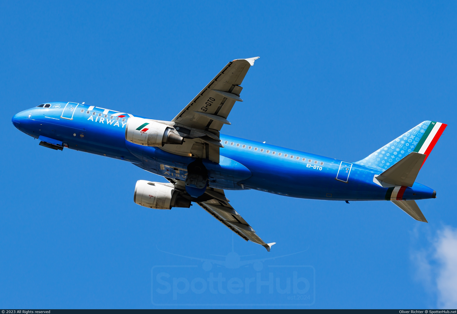 Photo of EI-DTO - Airbus A320-216 operated by ITA Airways