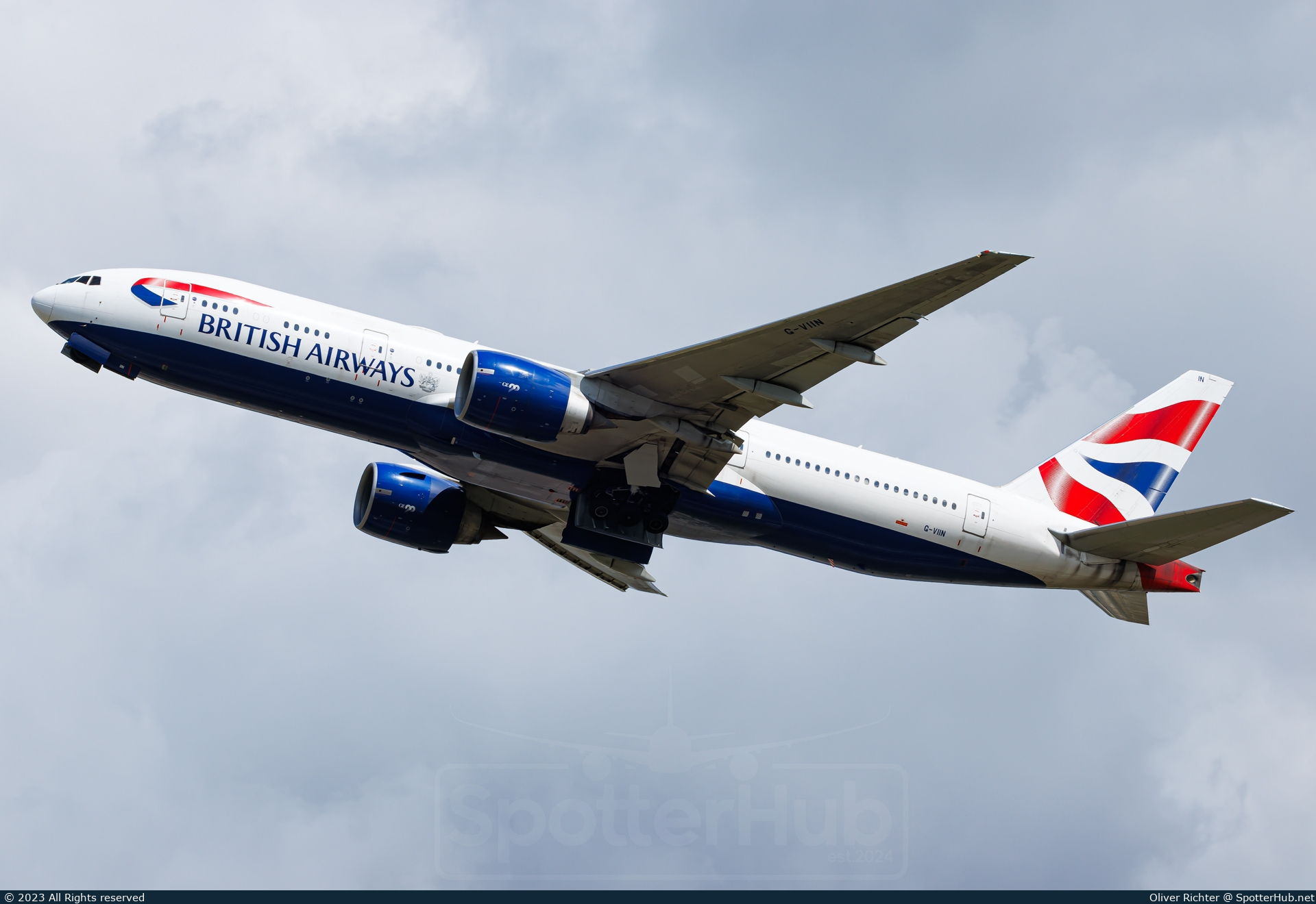 Photo of G-VIIN - Boeing 777-236(ER) operated by British Airways
