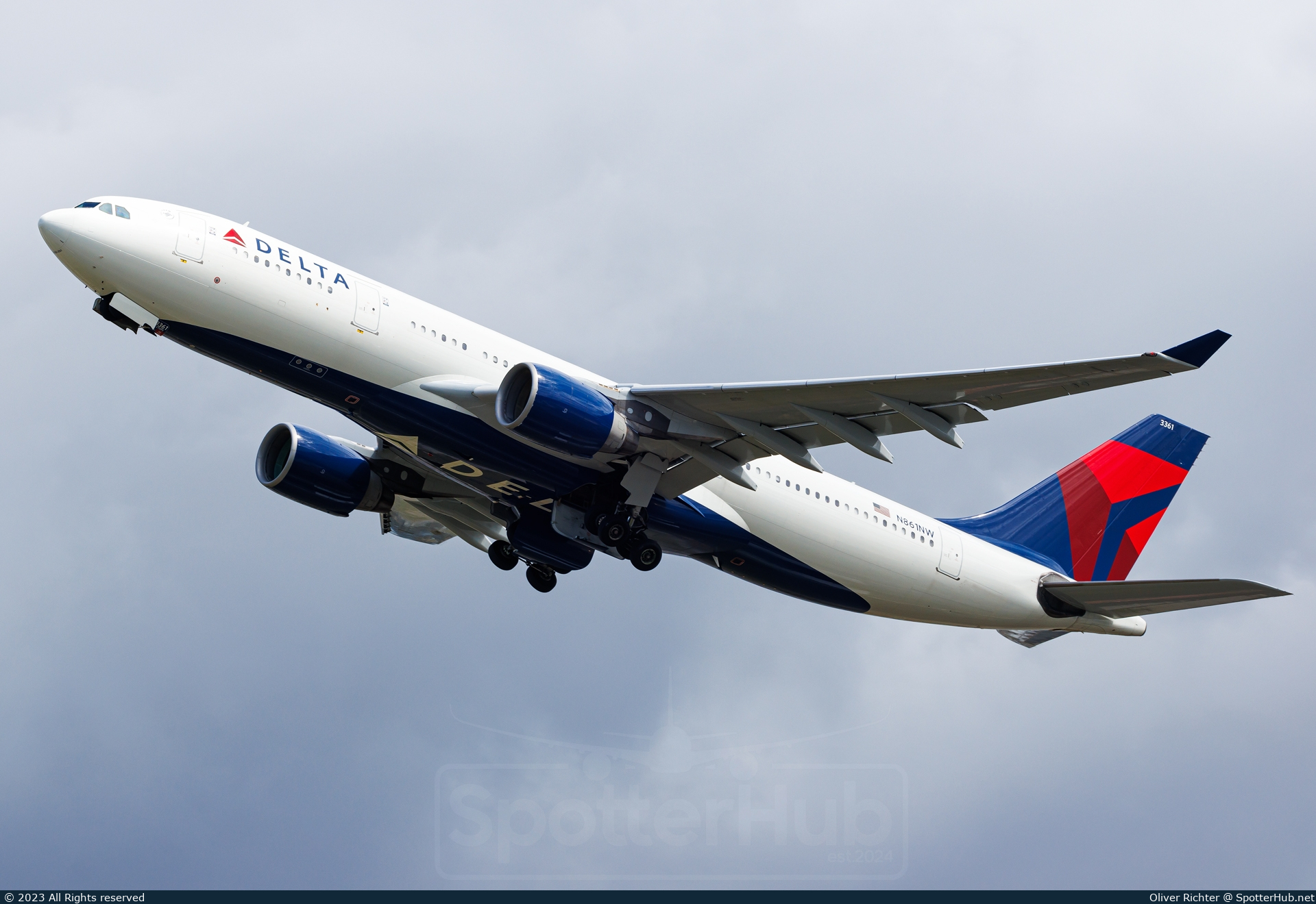 Photo of N861NW - Airbus A330-223 operated by Delta Air Lines