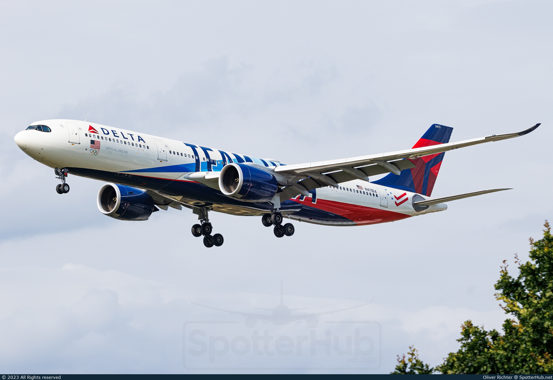 Photo of N411DX - Airbus A330-941 operated by Delta Air Lines