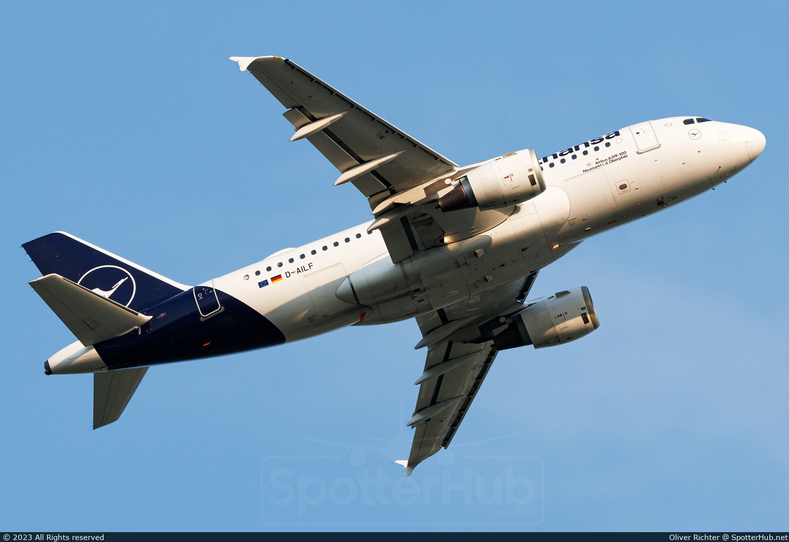 Photo of D-AILF - Airbus A319-114 operated by Lufthansa