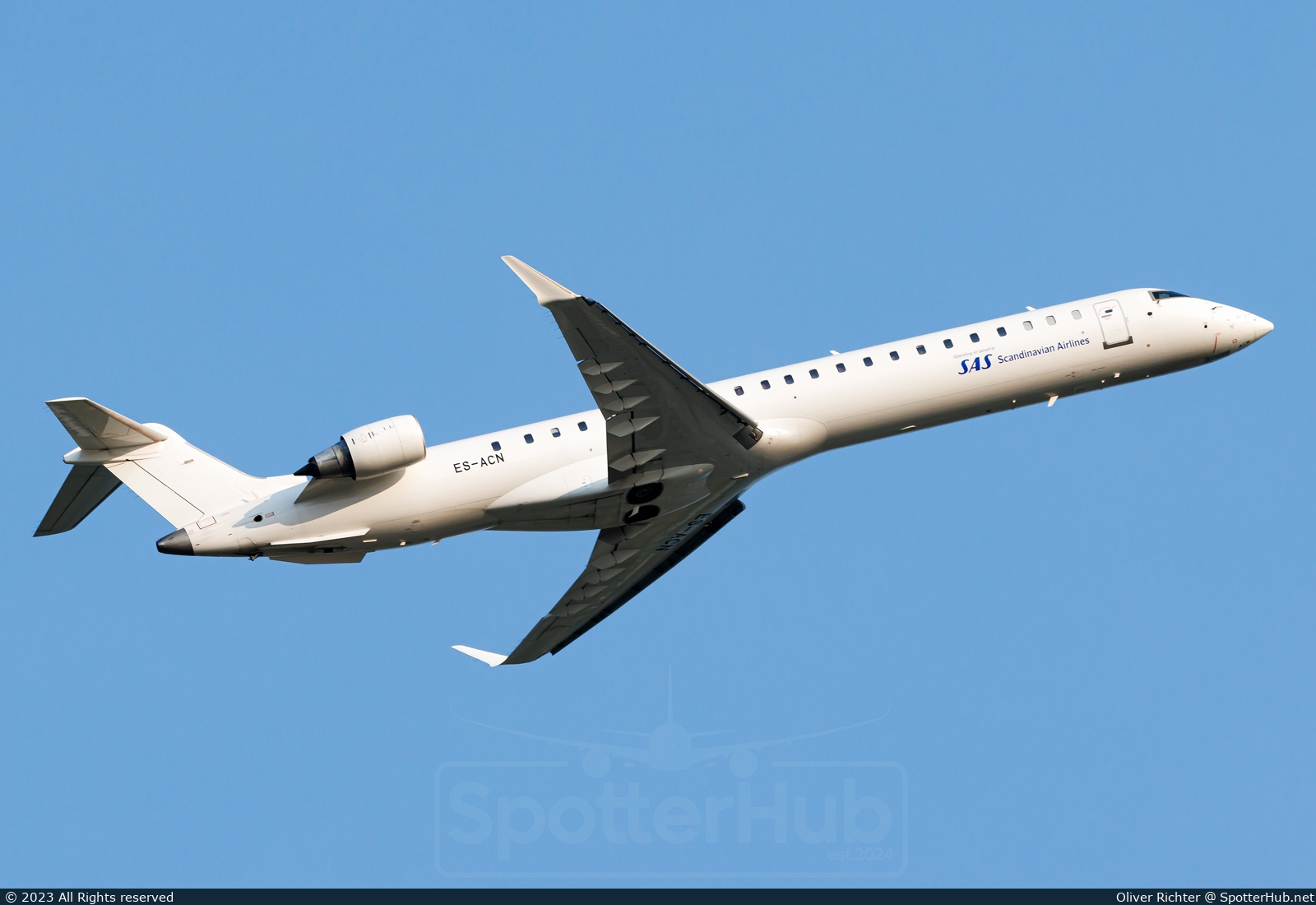 Photo of ES-ACN - Bombardier CRJ-900LR operated by SAS Scandinavian Airlines (opb Xfly)