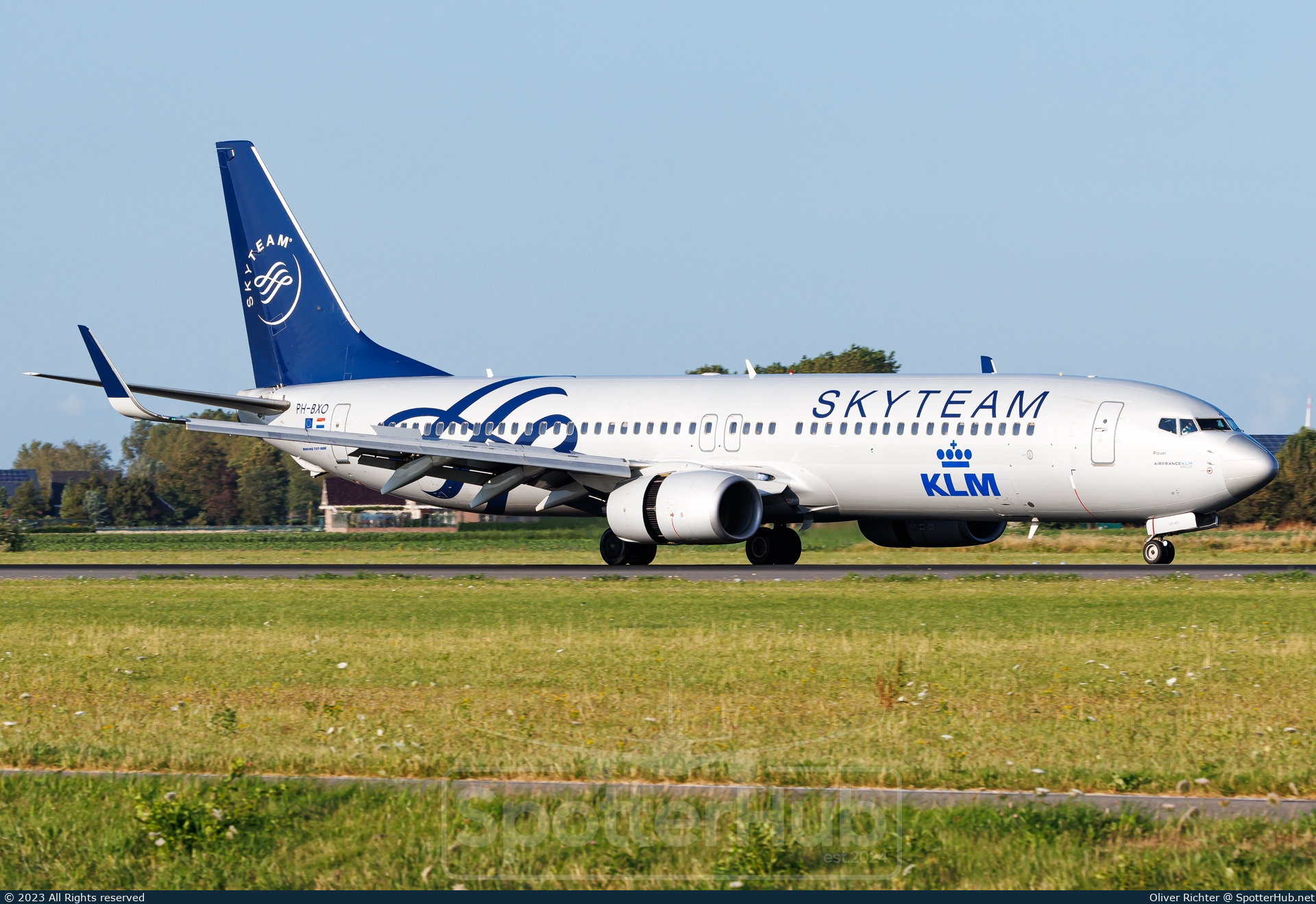 Photo of PH-BXO - Boeing 737-9K2 operated by KLM Royal Dutch Airlines