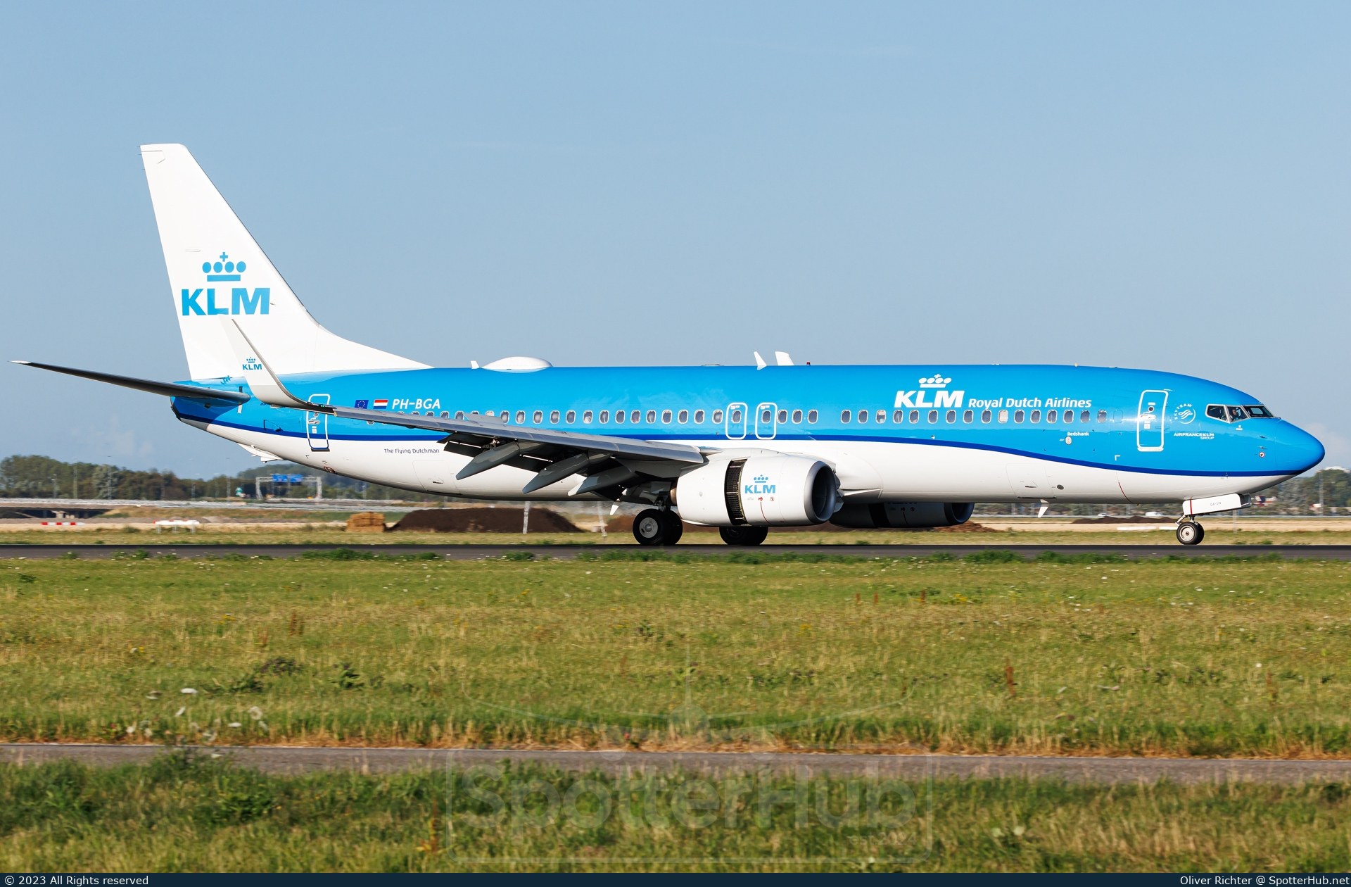 Photo of PH-BGA - Boeing 737-8K2 operated by KLM Royal Dutch Airlines