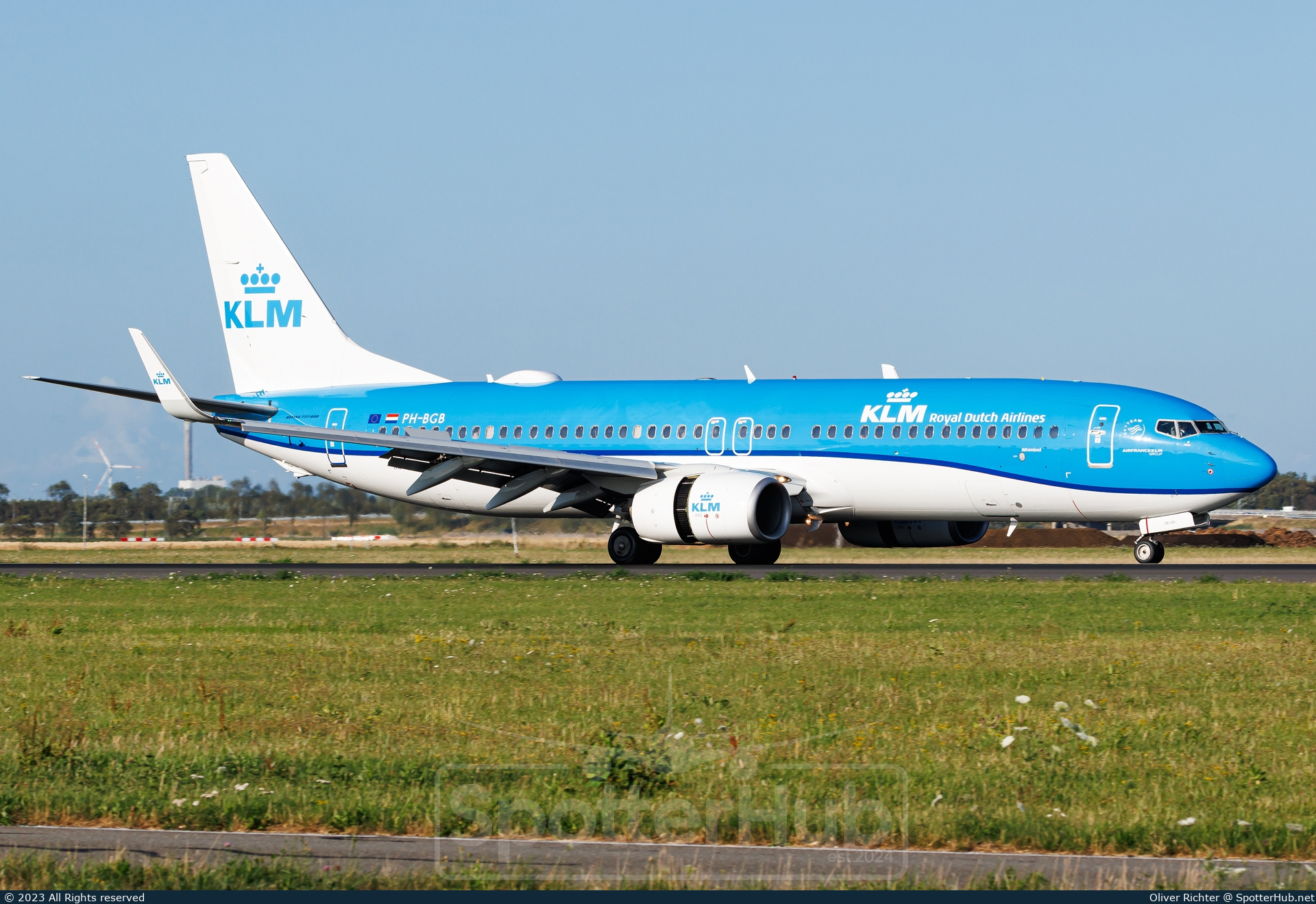 Photo of PH-BGB - Boeing 737-8K2 operated by KLM Royal Dutch Airlines