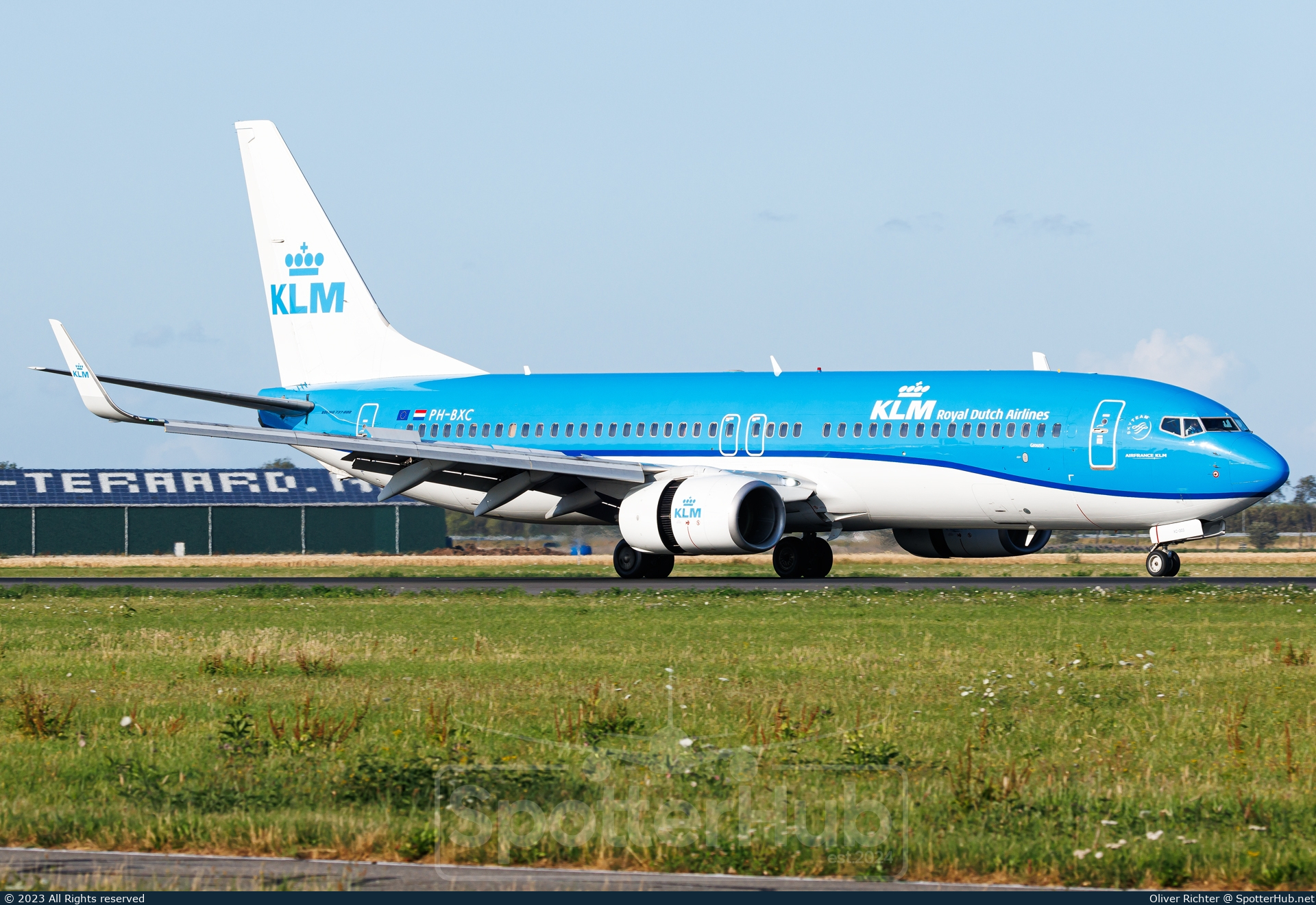Photo of PH-BXC - Boeing 737-8K2 operated by KLM Royal Dutch Airlines