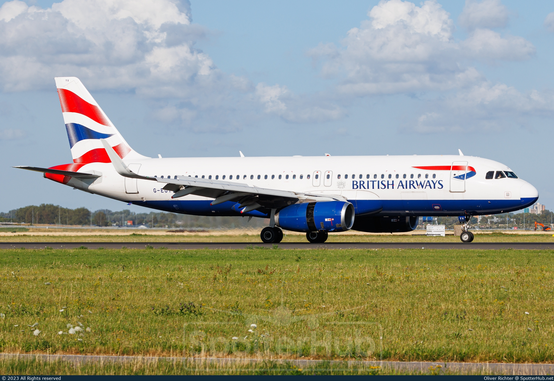 Photo of G-EUYV - Airbus A320-232 operated by British Airways