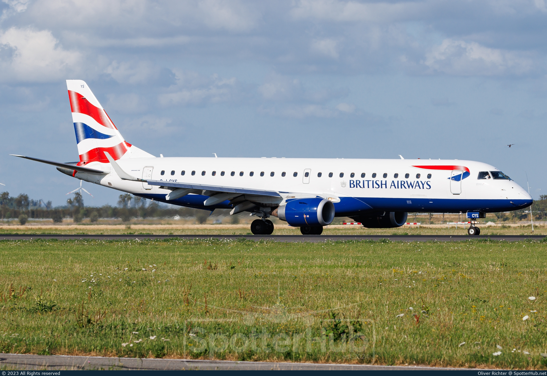Photo of G-LCYS - Embraer ERJ-190SR operated by BA CityFlyer