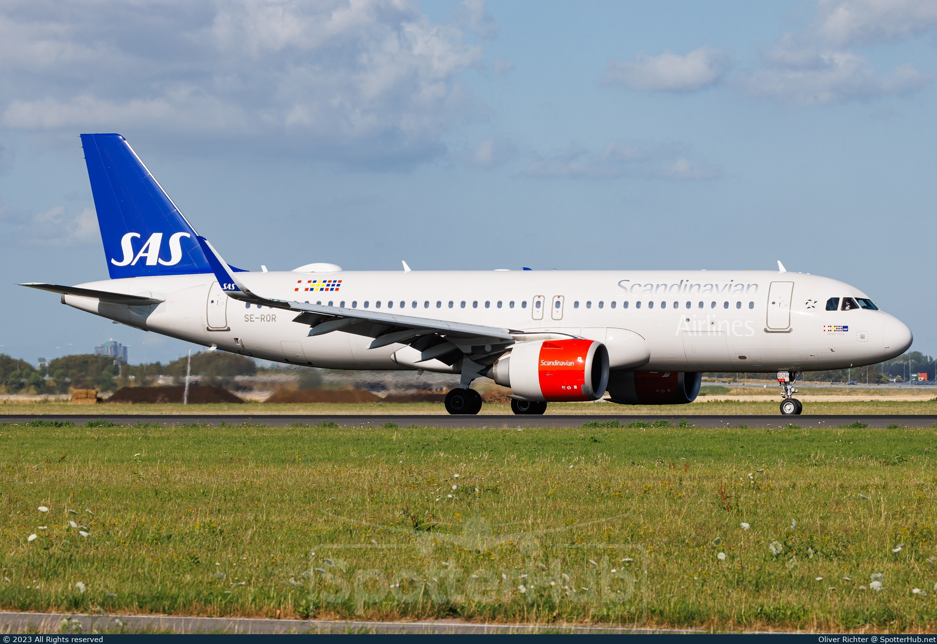 Photo of SE-ROR - Airbus A320-251N operated by SAS Scandinavian Airlines
