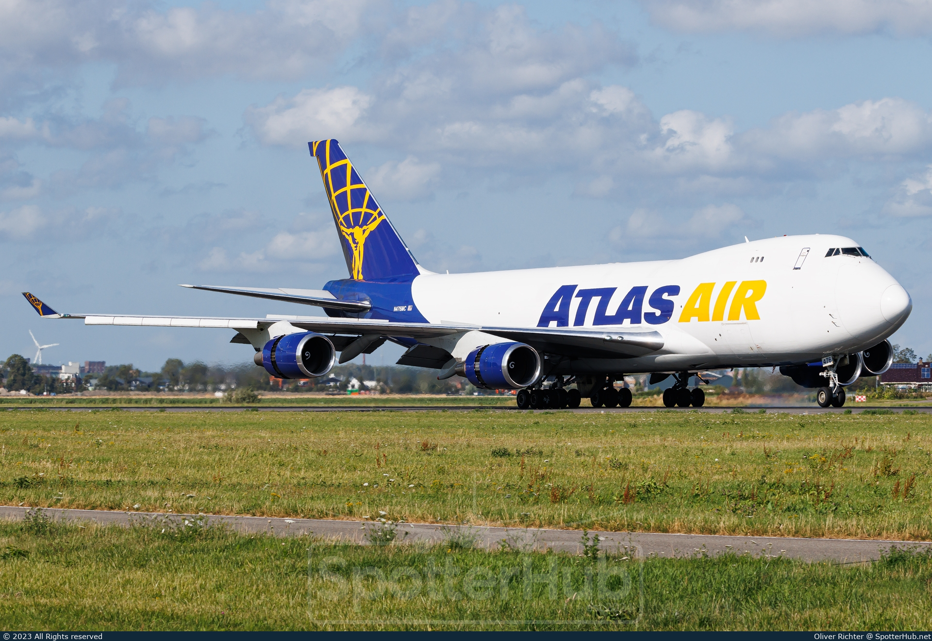 Photo of N476MC - Boeing 747-47UF operated by Atlas Air