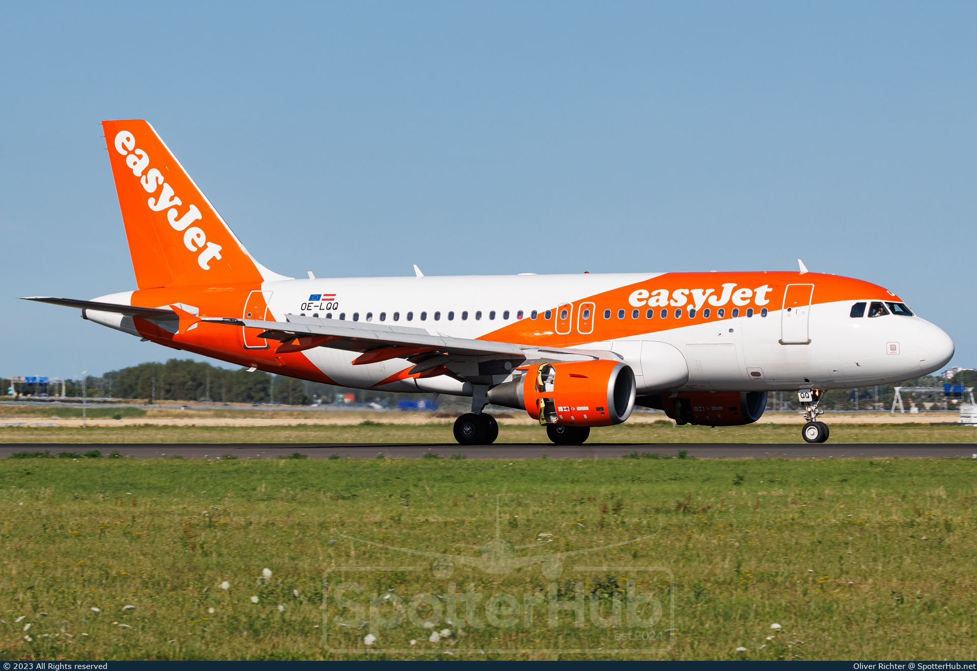 Photo of OE-LQQ - Airbus A319-111 operated by easyJet Europe