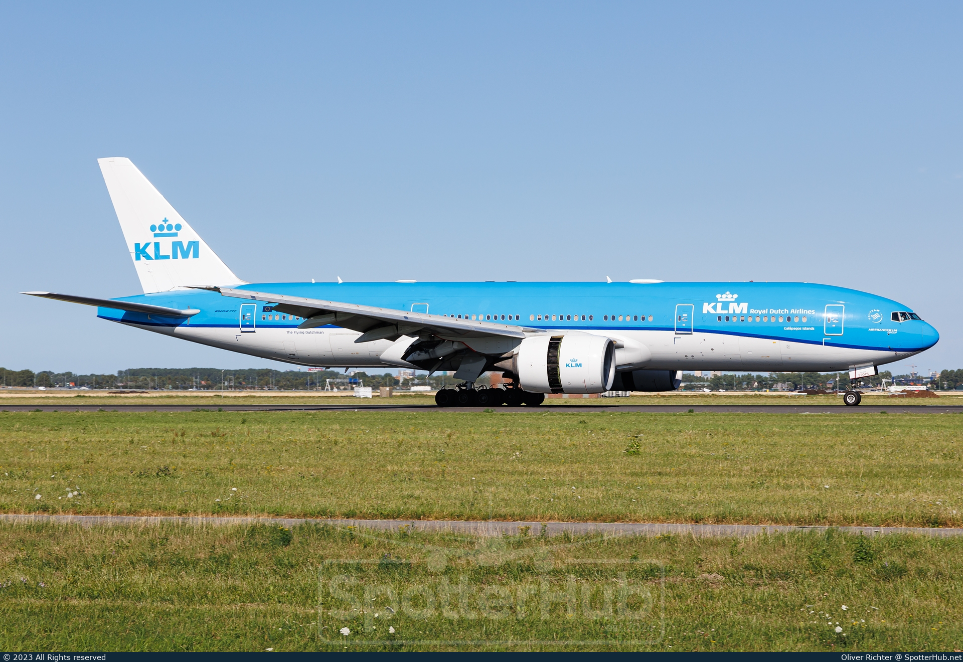 Photo of PH-BQG - Boeing 777-206(ER) operated by KLM Royal Dutch Airlines
