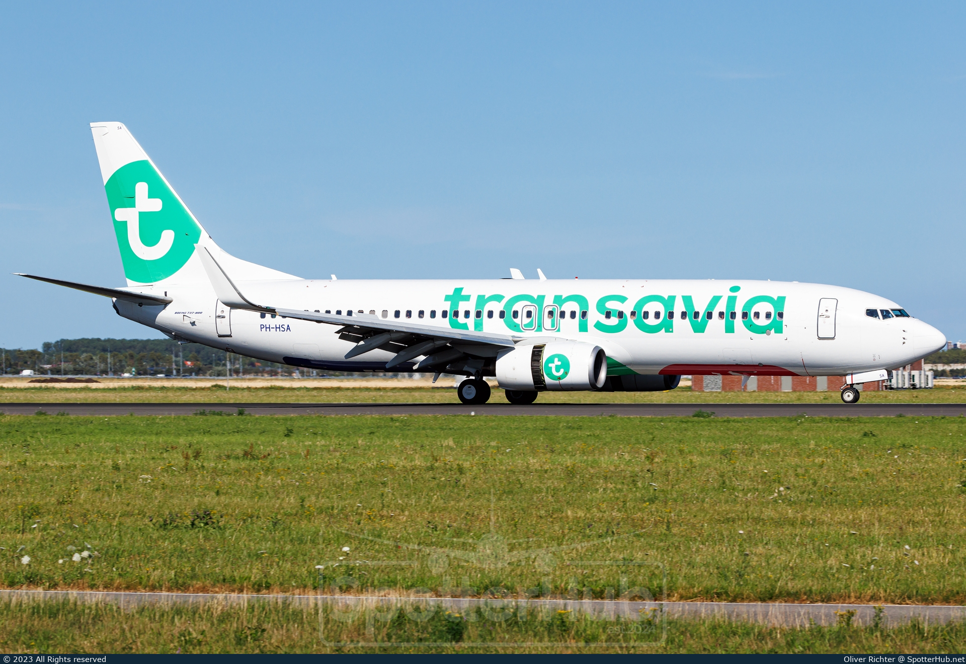 Photo of PH-HSA - Boeing 737-8K2 operated by Transavia