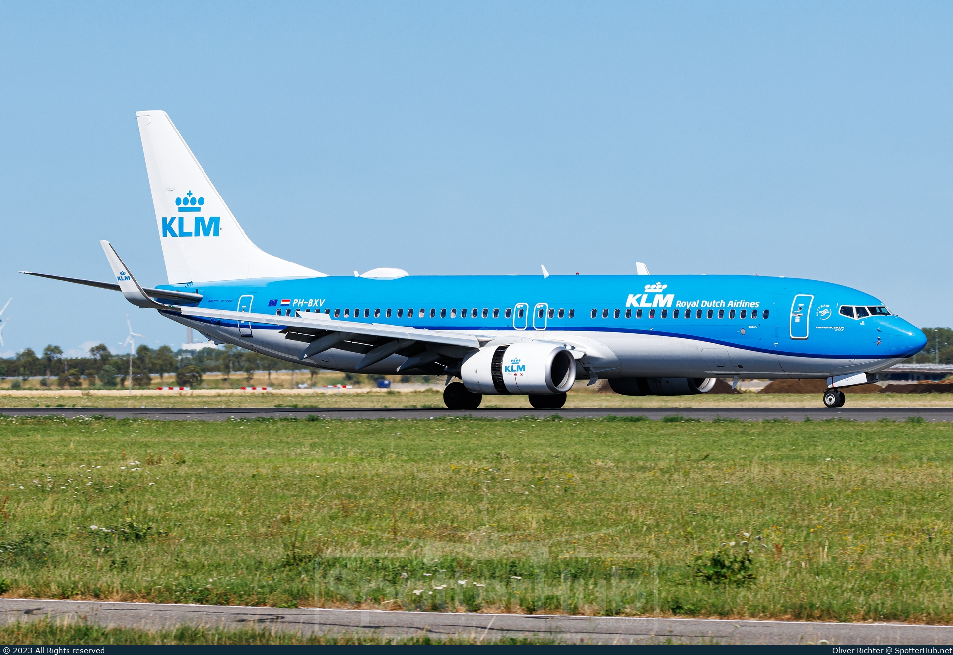 Photo of PH-BXV - Boeing 737-8K2 operated by KLM Royal Dutch Airlines
