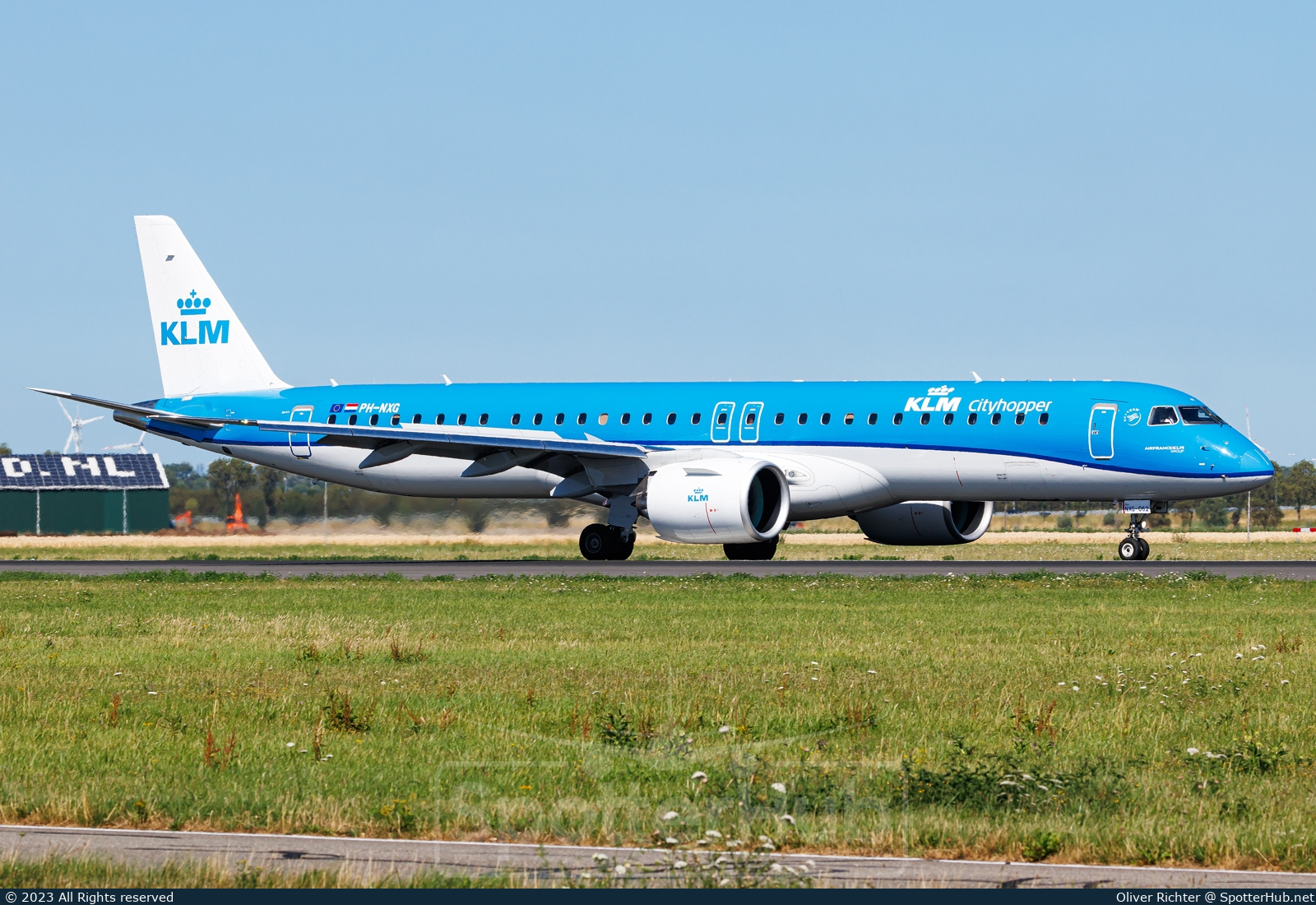 Photo of PH-NXG - Embraer ERJ-195-E2 operated by KLM Cityhopper