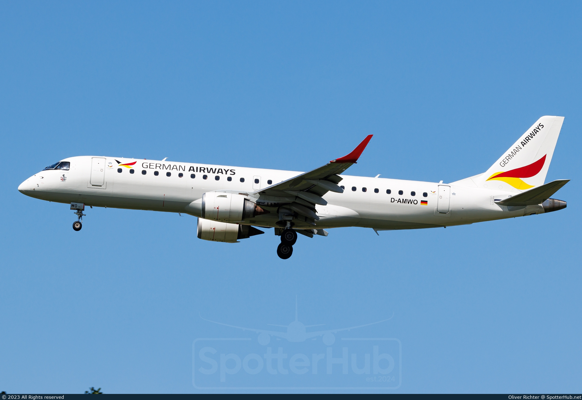 Photo of D-AMWO - Embraer ERJ-190AR operated by German Airways