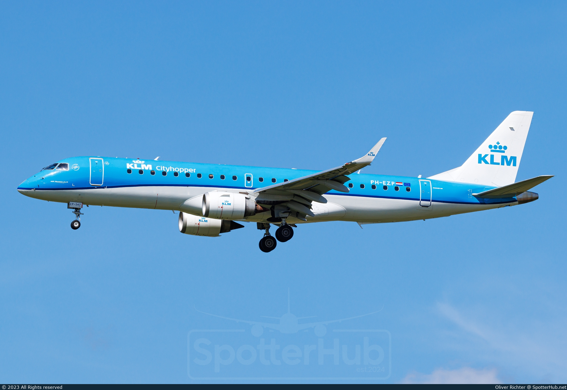 Photo of PH-EZP - Embraer ERJ-190STD operated by KLM Cityhopper