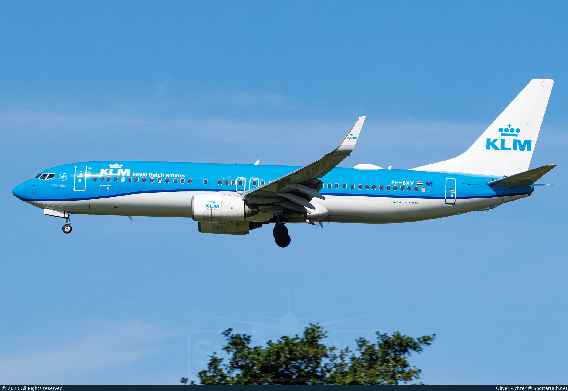 Photo of PH-BXV - Boeing 737-8K2 operated by KLM Royal Dutch Airlines