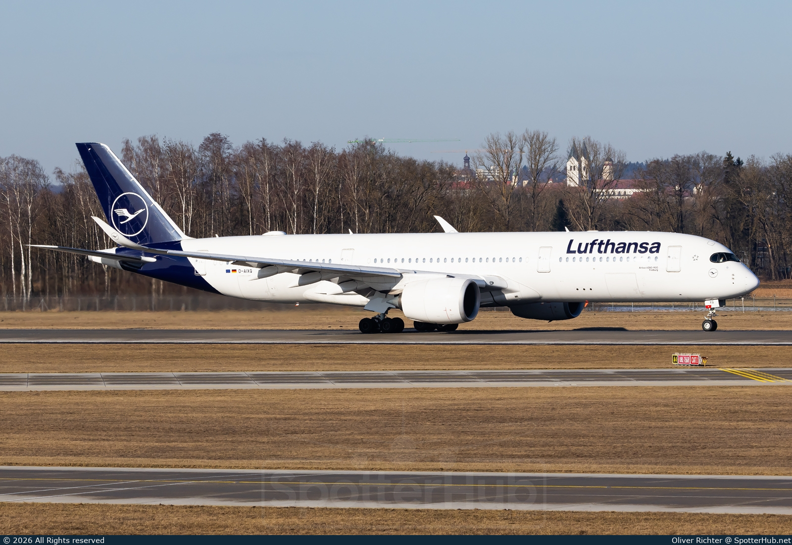 Photo of D-AIXQ - Airbus A350-941 operated by Lufthansa