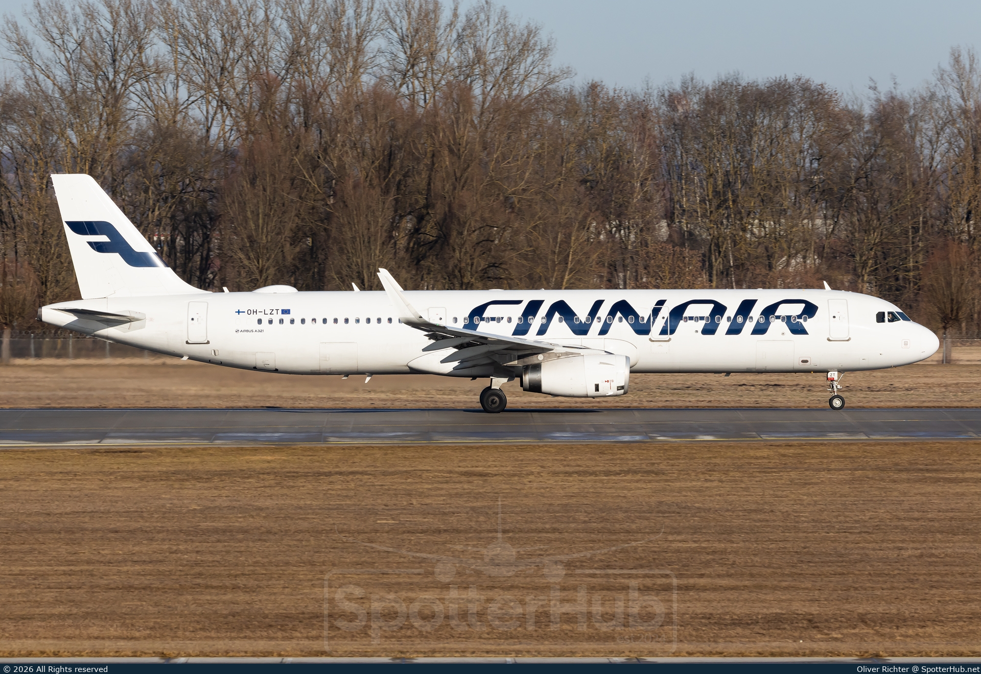 Photo of OH-LZT - Airbus A321-231 operated by Finnair