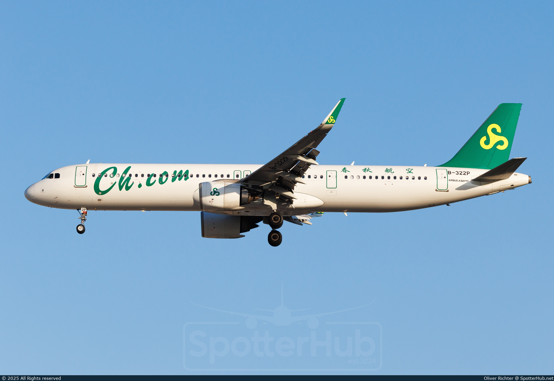 Photo of B-322P - Airbus A321-253NX operated by Spring Airlines