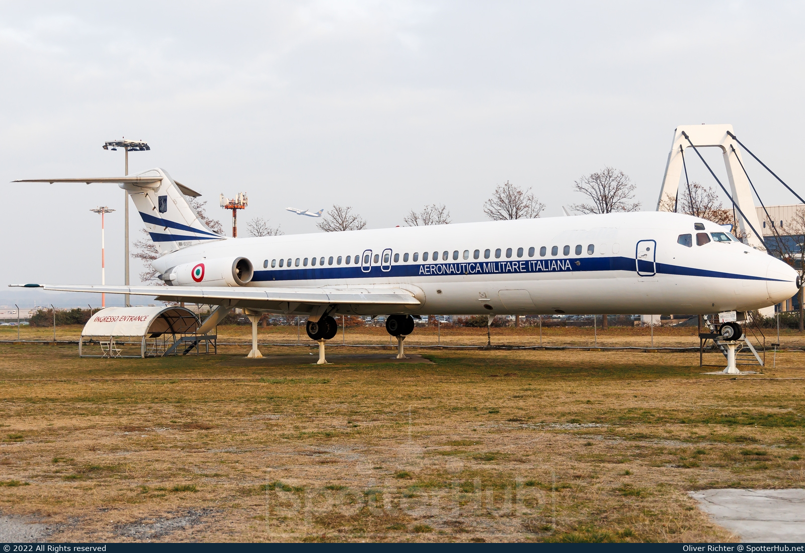 Photo of MM62012 - McDonnell Douglas DC-9-32 operated by Italian Air Force