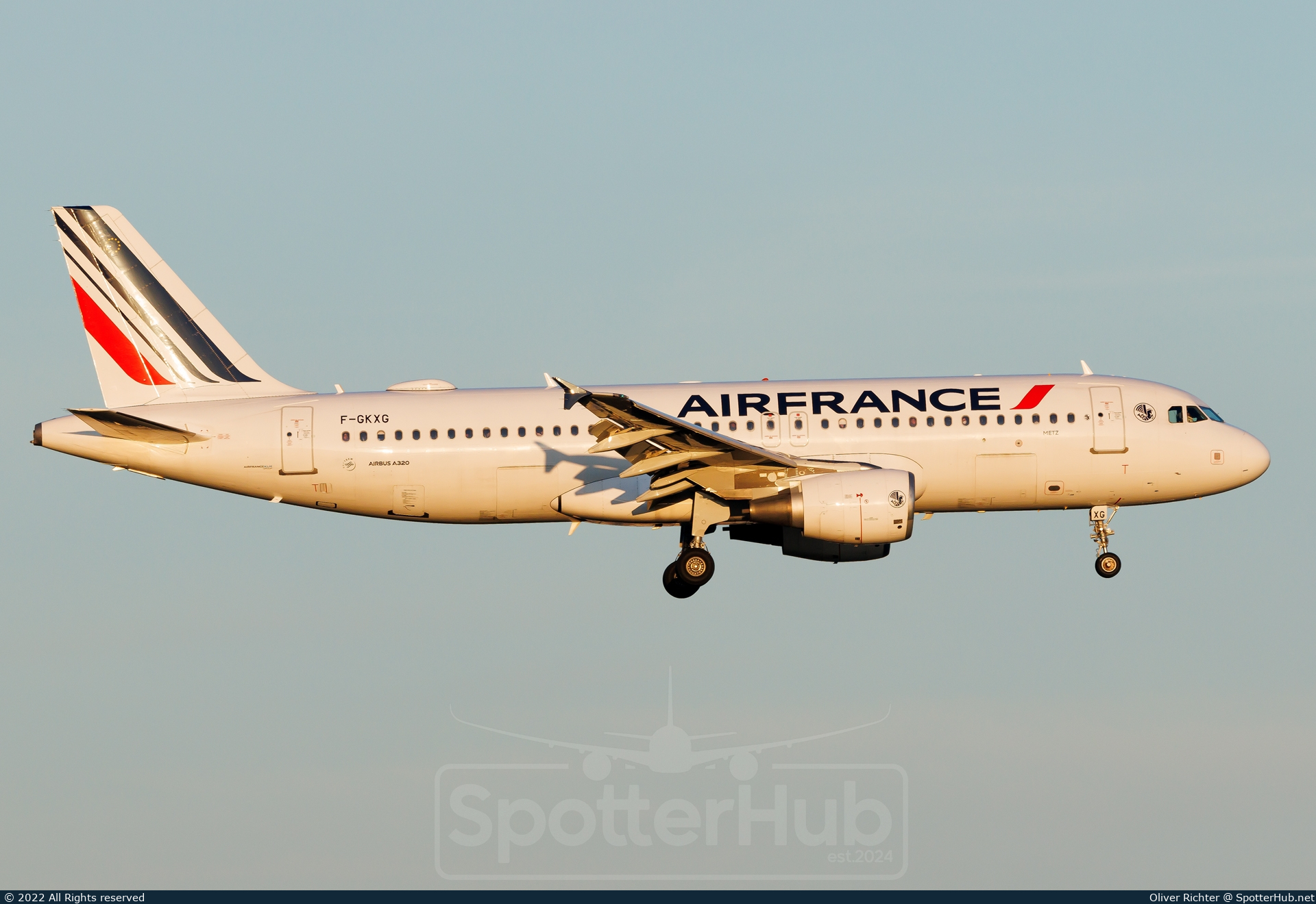 Photo of F-GKXG - Airbus A320-214 operated by Air France