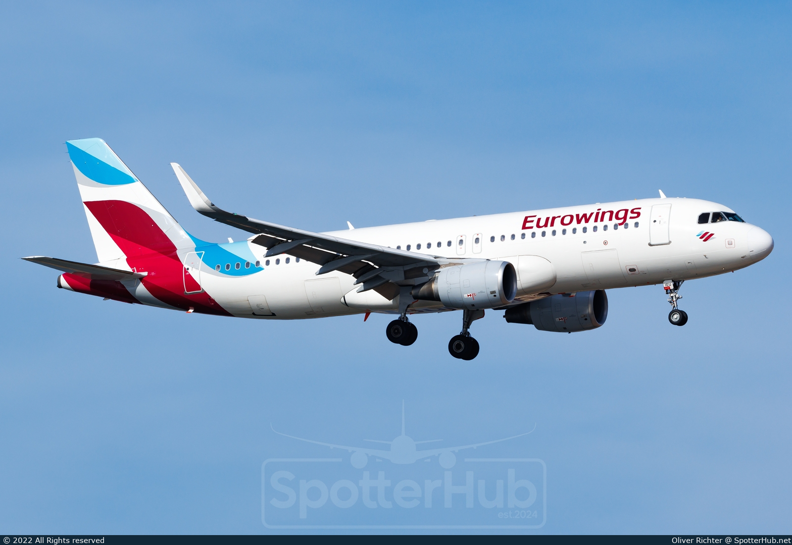 Photo of OE-IEU - Airbus A320-214 operated by Eurowings Europe