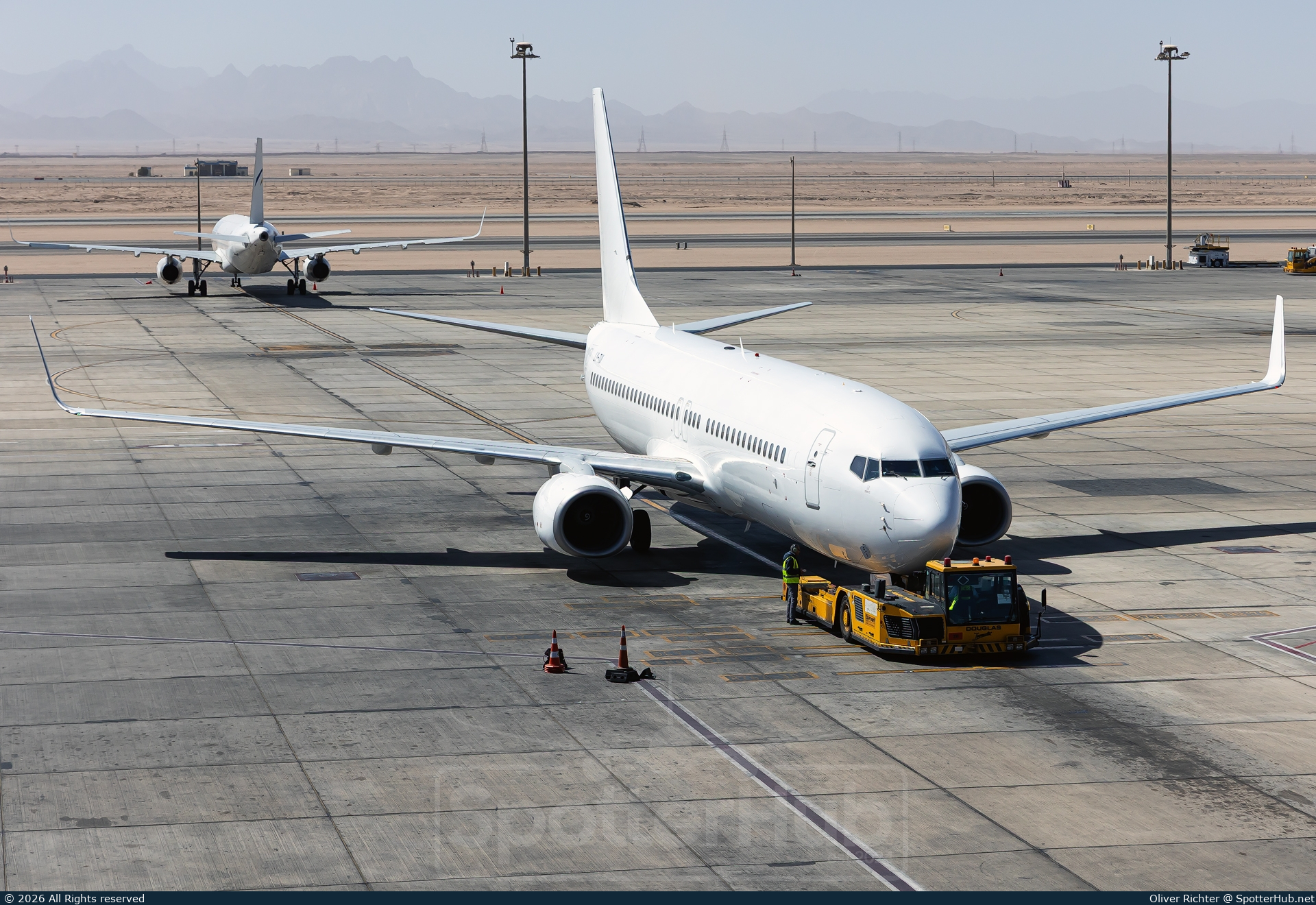 Photo of LY-TUI - Boeing 737-85P operated by GetJet Airlines